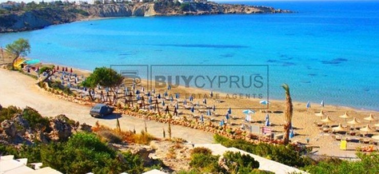 CYPRUS TOURISM GOES FROM BAD TO GOOD