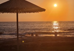 Tourist arrivals in Cyprus exceed four million for the first time