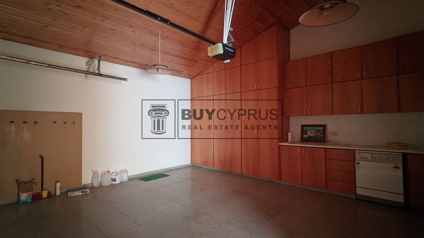 Detached Villa For Sale in Apesia, Limassol BC74250